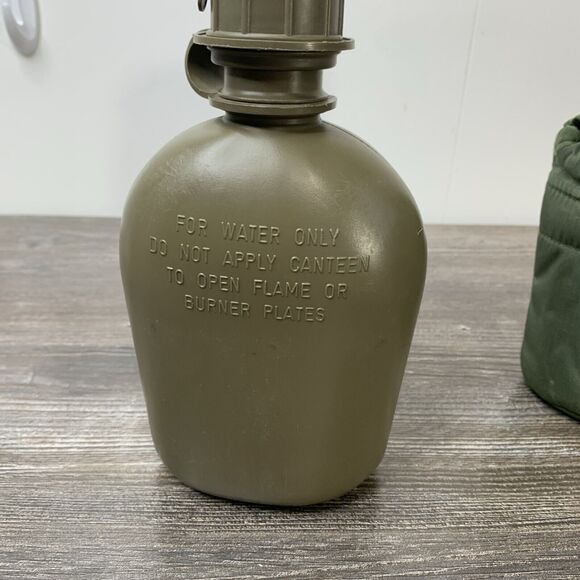 US Military Water Canteen, Lined Cover LC-2 & Metal Cup Unicor SPO100-03-F-EA78 - Picture 10 of 15
